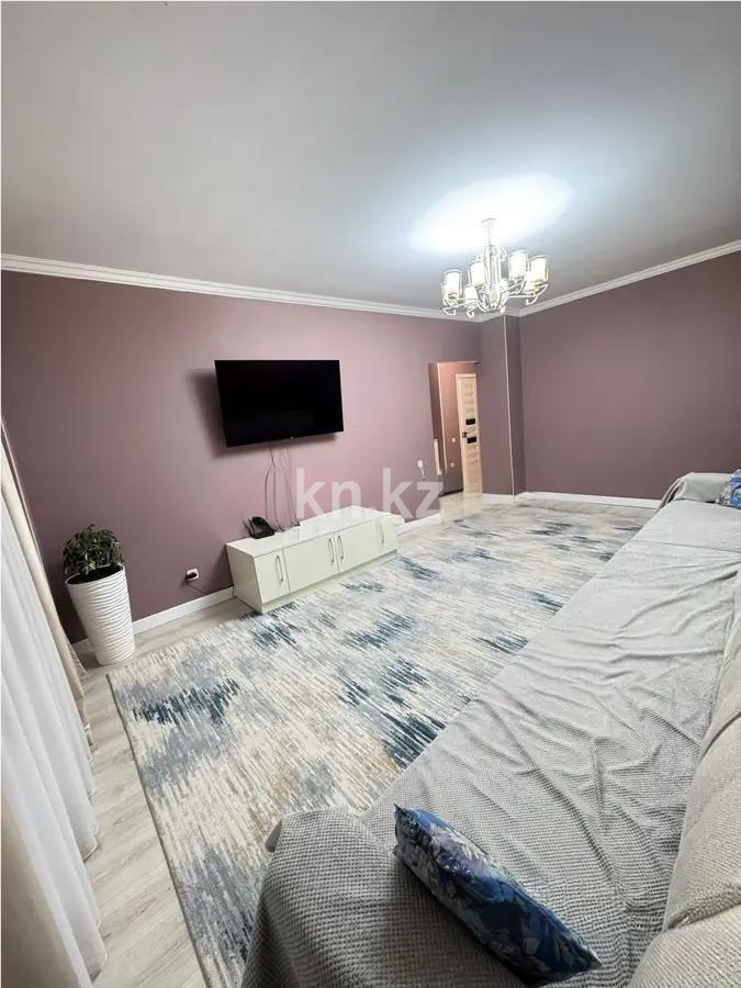 Продажа 3-комнатной квартиры, 80 м², пр. Момышулы, дом  27 в Астане