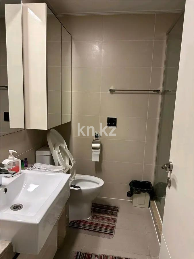 Продажа 1-комнатной квартиры, 42 м², пр. Кошкарбаева, дом  10/1 в Астане - фото 3