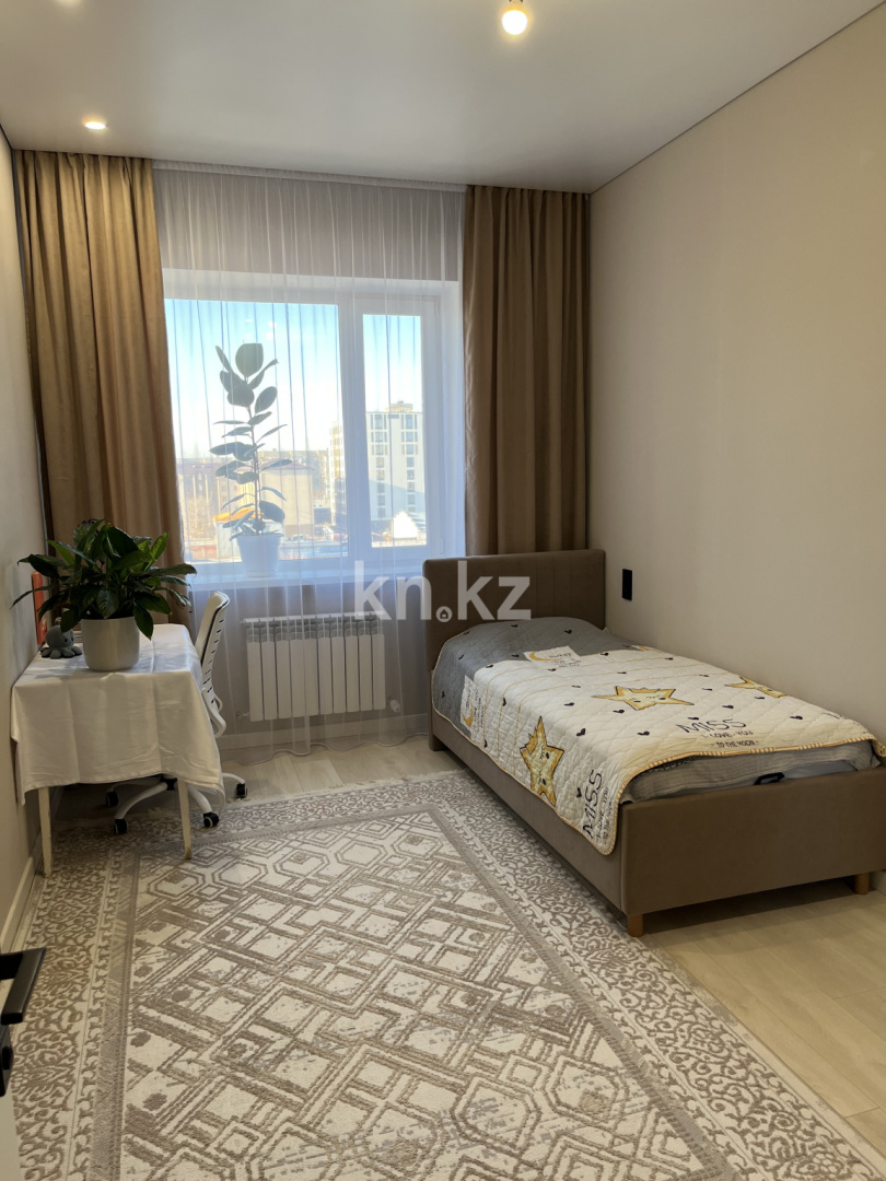 Аренда 3-комнатной квартиры, 85 м², ул. Муканова, дом  51а в Караганде - фото 7