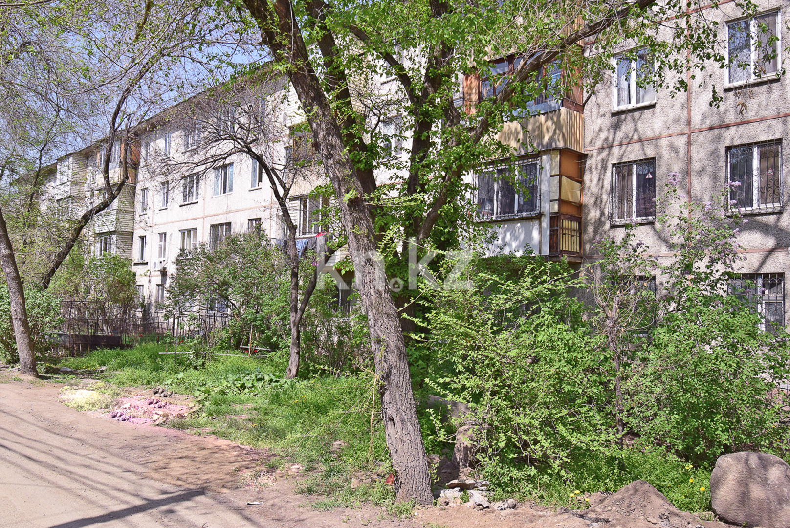 Продажа 3-комнатной квартиры, 61.9 м² в Алматы - фото 27