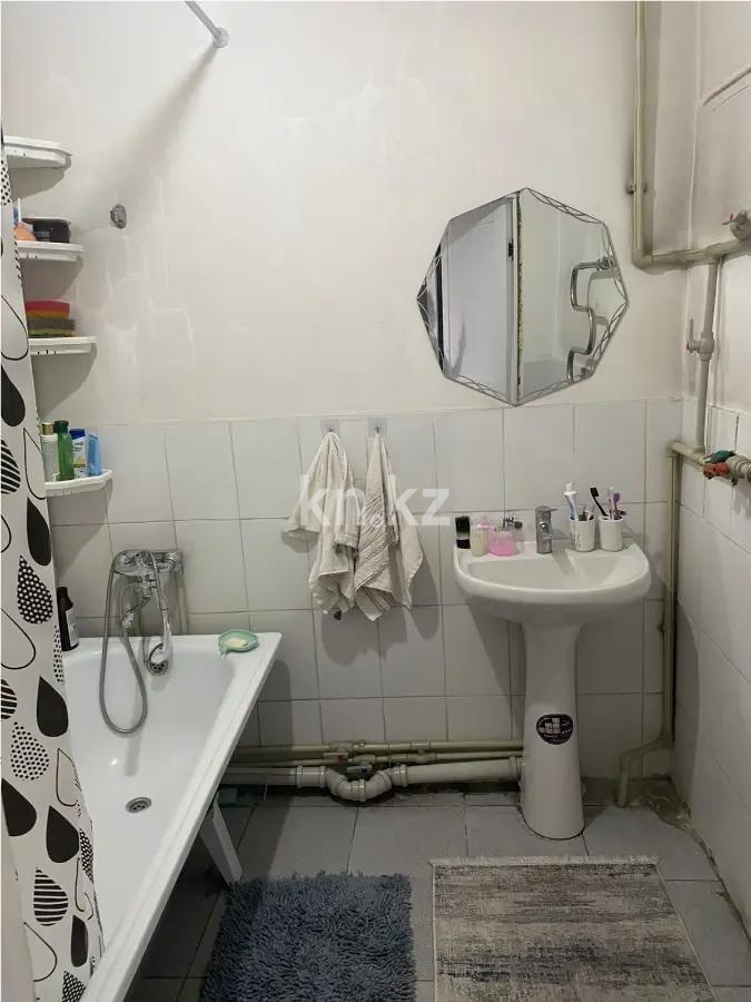 Продажа 2-комнатной квартиры, 63.8 м² в Алматы - фото 4