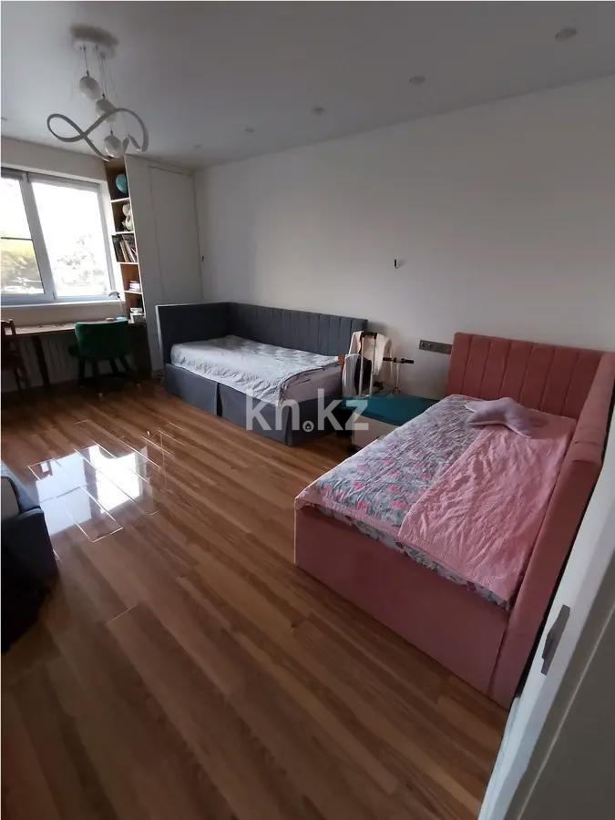 Продажа 3-комнатной квартиры, 98 м², ул. Навои, дом  39 в Алматы - фото 3