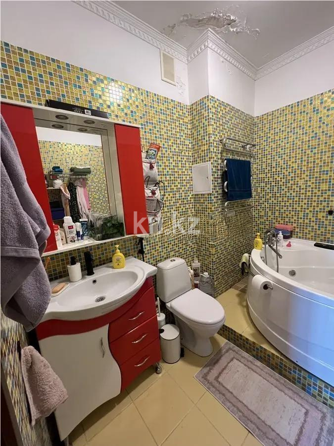 Продажа 4-комнатной квартиры, 111 м², ул. Кекилбайулы, дом  270/1 в Алматы - фото 6