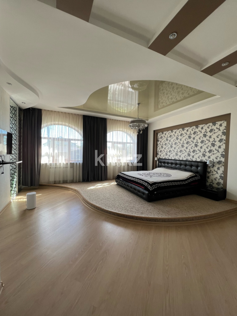 Продажа 7-комнатного дома, 474 м², ул. Комиссарова в Караганде - фото 24