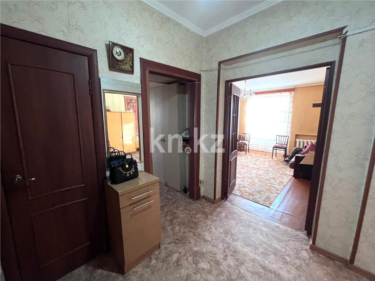 Продажа 3-комнатной квартиры, 76 м² в Караганде - фото 19