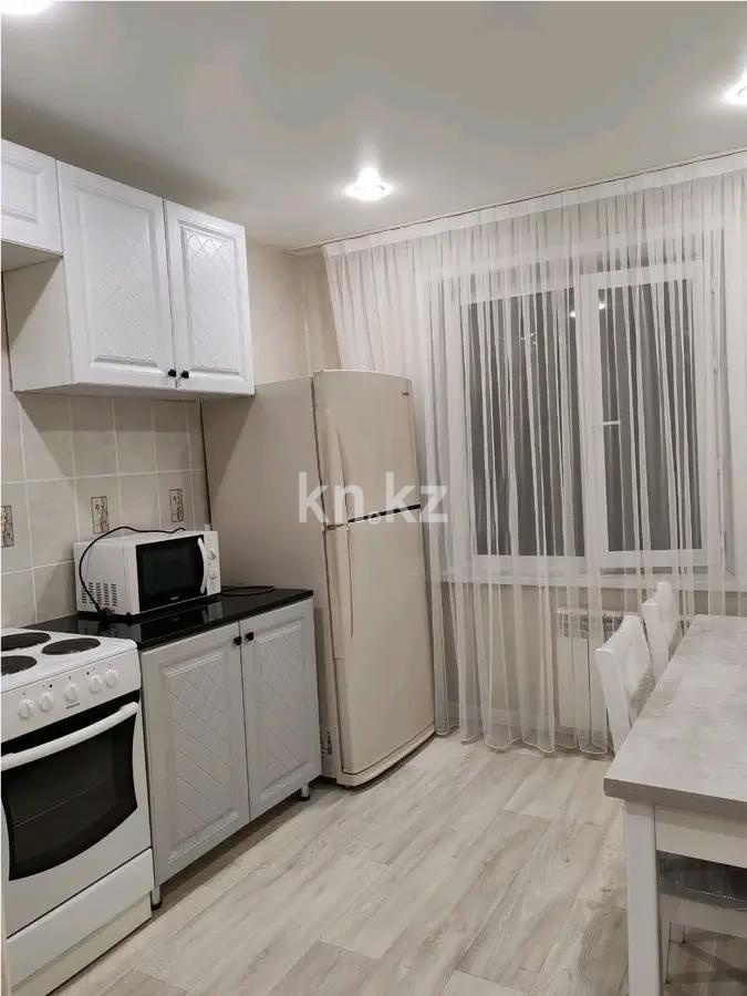Продажа 2-комнатной квартиры, 52 м², мкр-н Степной-3, дом  3 в Караганде - фото 3