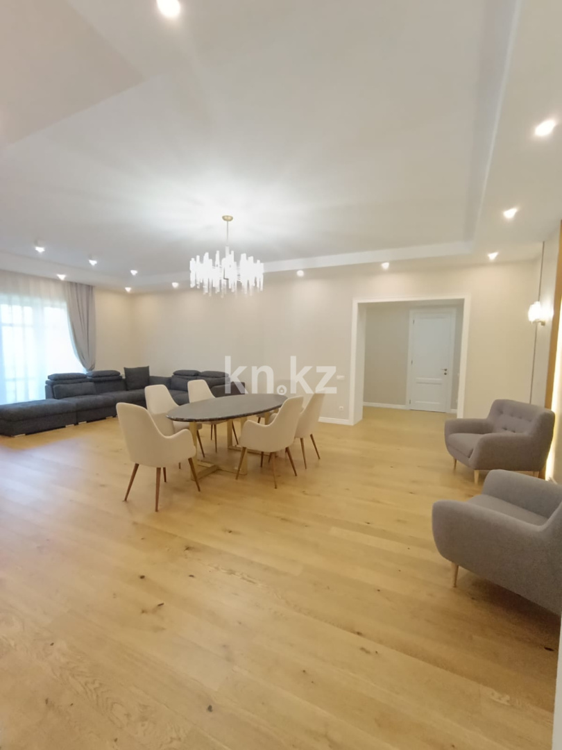 Аренда 4-комнатной квартиры, 175 м², ул. Карашаш Ана, дом  21 в Астане - фото 27