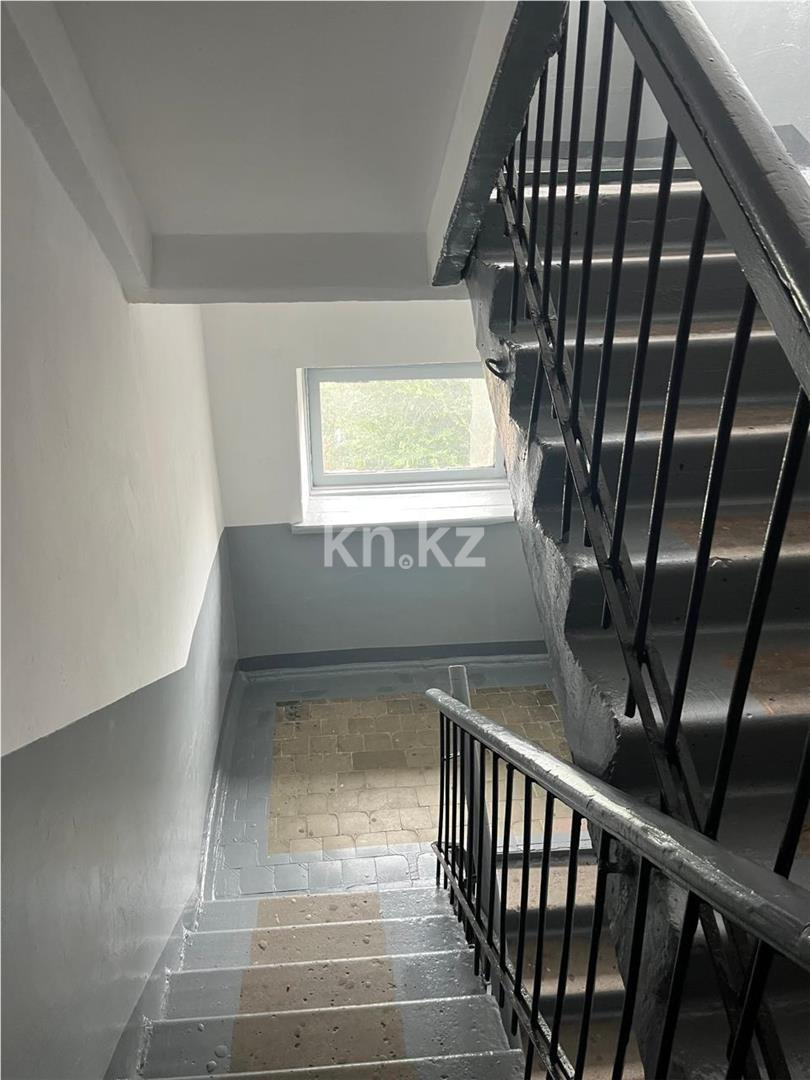 Продажа 3-комнатной квартиры, 63 м², ул. Локомотивная в Караганде - фото 13