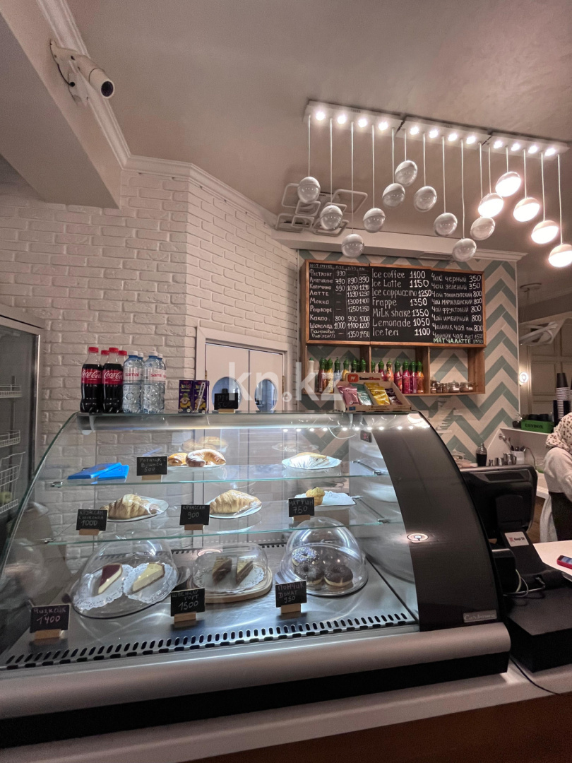 Продажа , 100 м², мкр. Аксай-4, дом  119 - ул. Жубанова в Алматы - фото 3