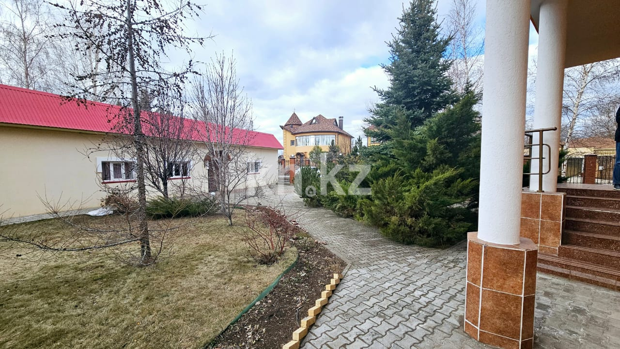 Продажа 7-комнатного дома, 379 м², мкр-н Самал-3 в Уральске - фото 11