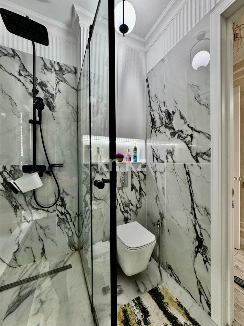 Продажа 3-комнатной квартиры, 120 м², ул. Гоголя, дом  56/4 в Караганде - фото 18