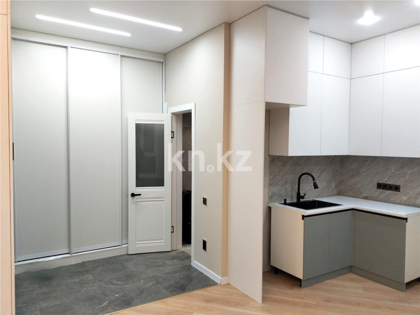 Продажа 1-комнатной квартиры, 35 м², ул. Муканова в Караганде - фото 4