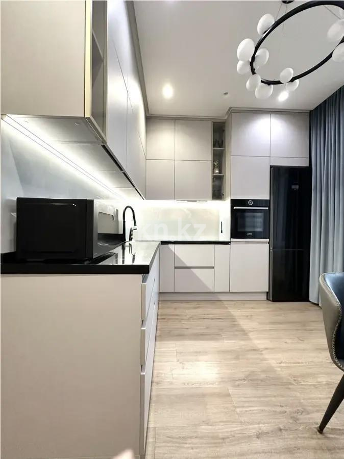 Продажа 3-комнатной квартиры, 86 м², ул. Туркестан, дом  16/4 в Астане - фото 4