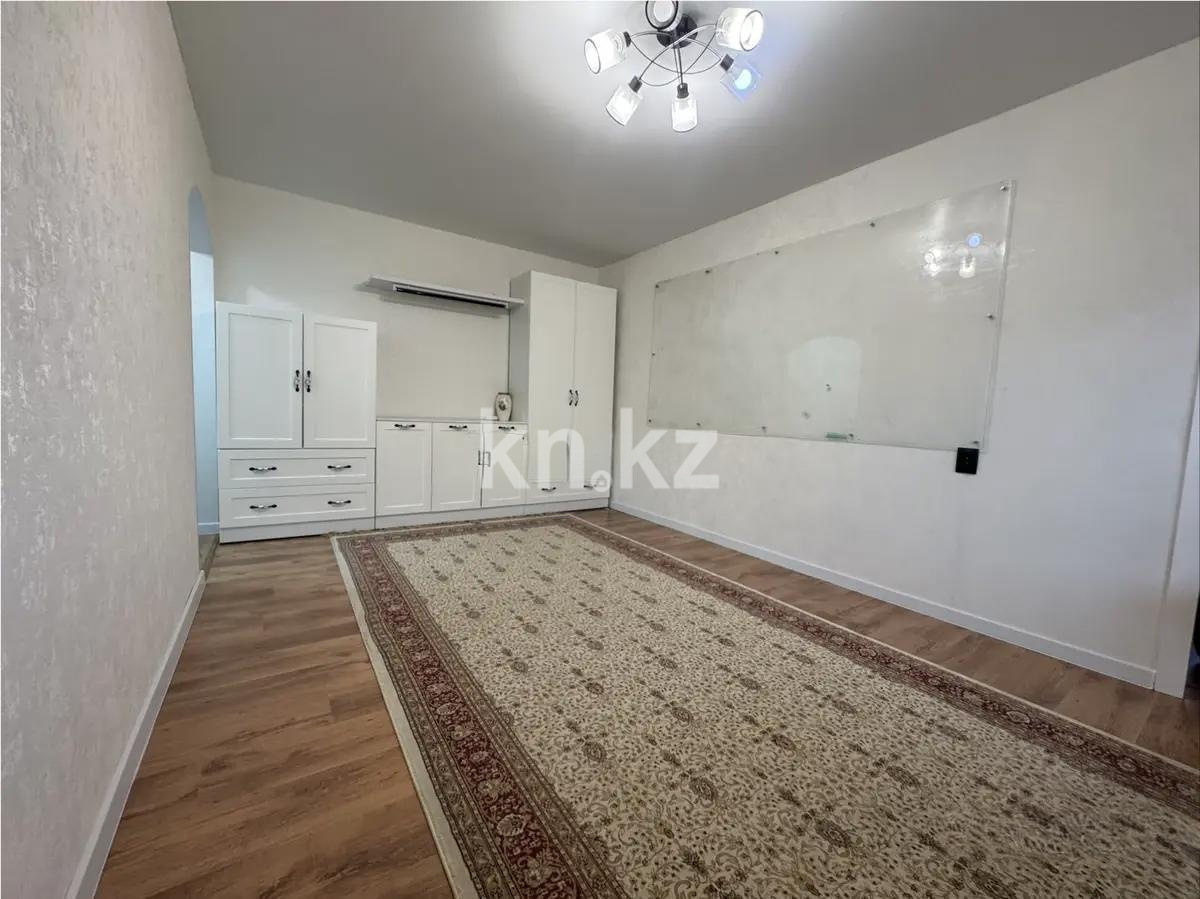 Продажа 2-комнатной квартиры, 42.3 м², ул. Айманова, дом  195а в Алматы - фото 2