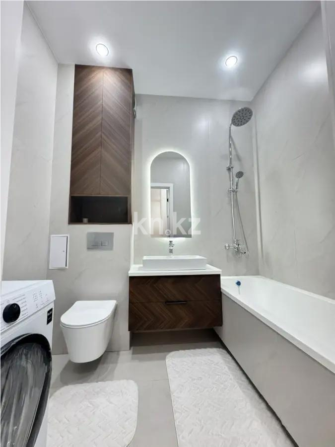 Продажа 2-комнатной квартиры, 63 м², пр. Тауелсыздык, дом  25/2 в Астане - фото 4