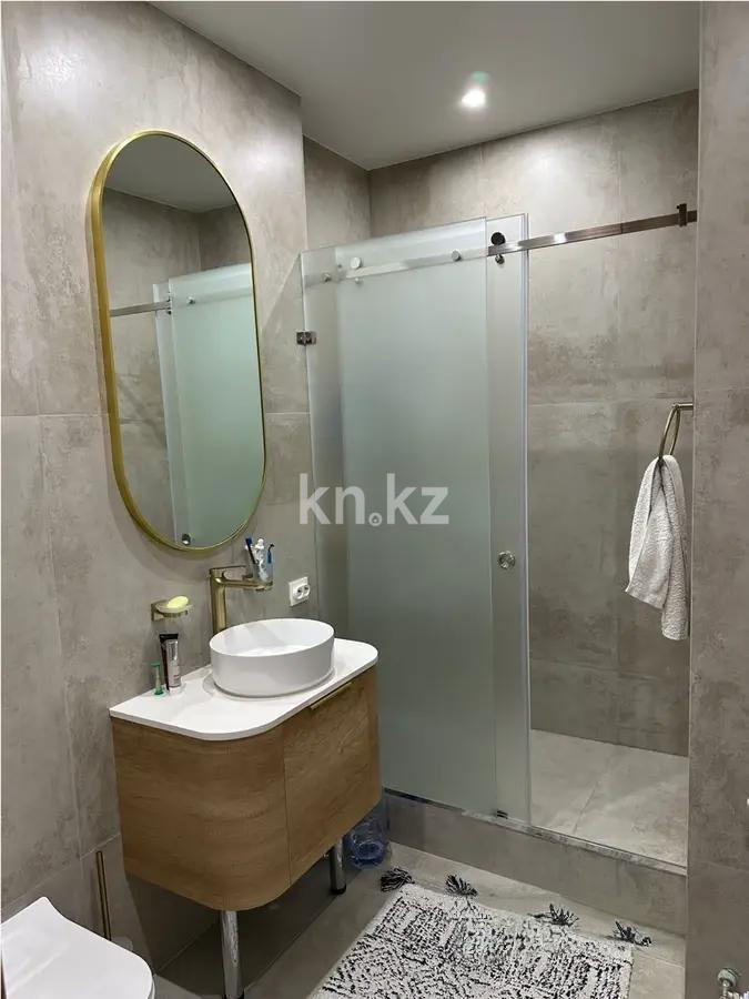 Продажа 2-комнатной квартиры, 51.5 м², ул. Халиуллина, дом  140/9 в Алматы - фото 2