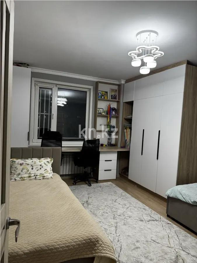Продажа 4-комнатной квартиры, 138 м², ул. Сауран, дом  12/1 в Астане - фото 4