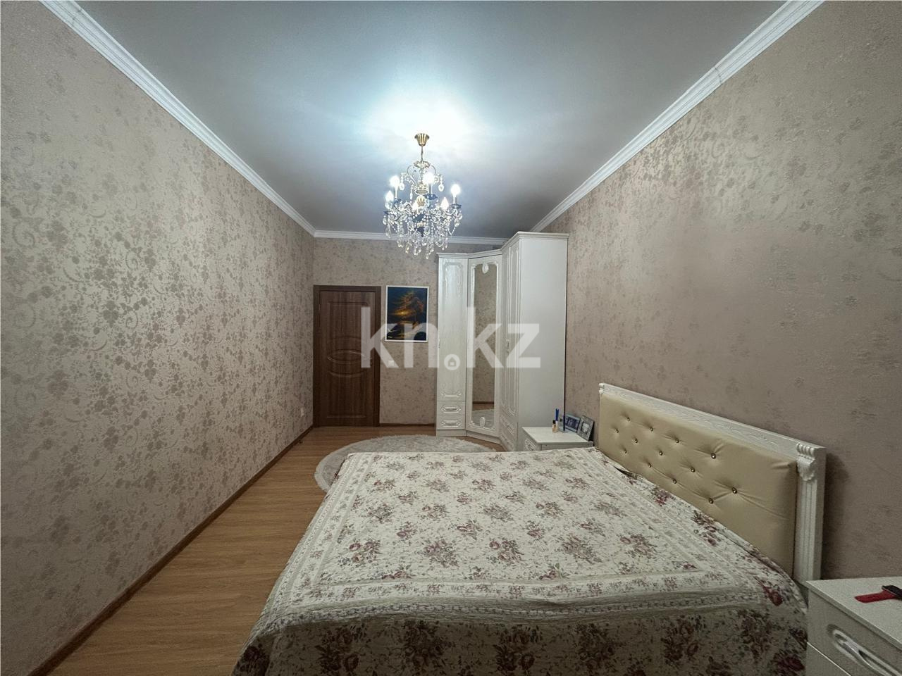 Продажа 2-комнатной квартиры, 65 м², ул. Бокейхана в Астане - фото 9