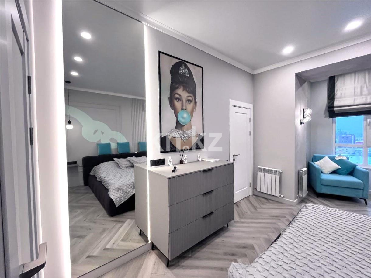 Продажа 2-комнатной квартиры, 73 м², ул. Момышулы в Караганде - фото 15