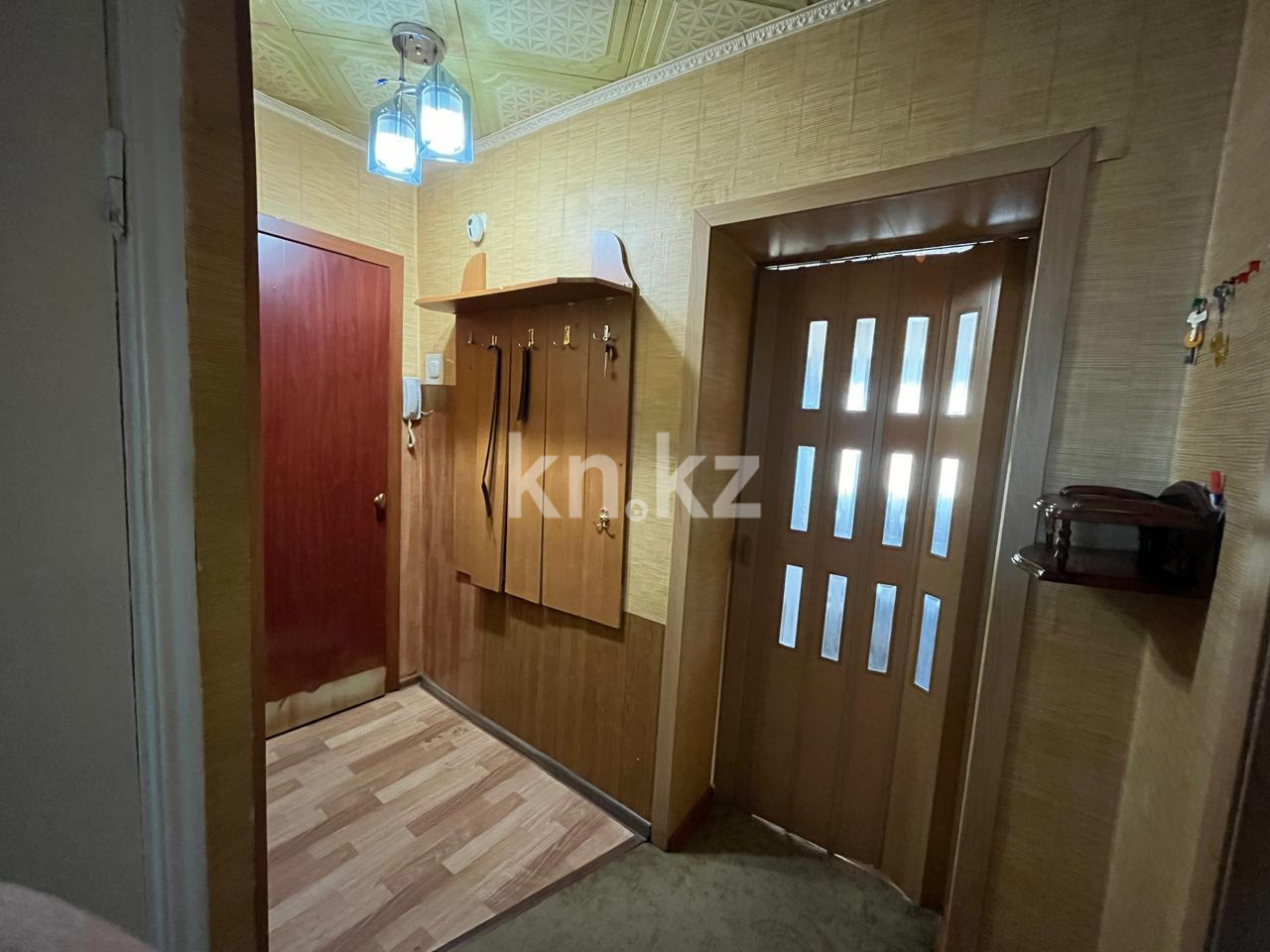 Продажа 3-комнатной квартиры, 60 м², 19-й мкр. в Караганде - фото 13