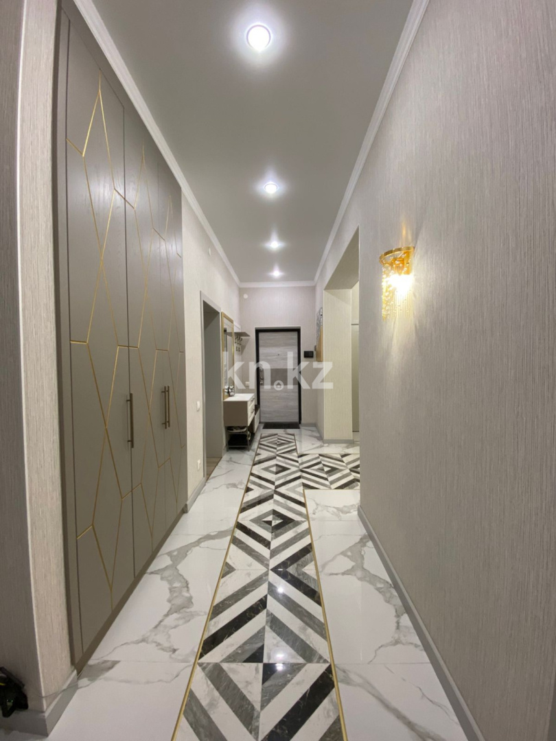 Продажа 4-комнатной квартиры, 147 м², ул. Таттимбета, дом  19/14 в Караганде - фото 30