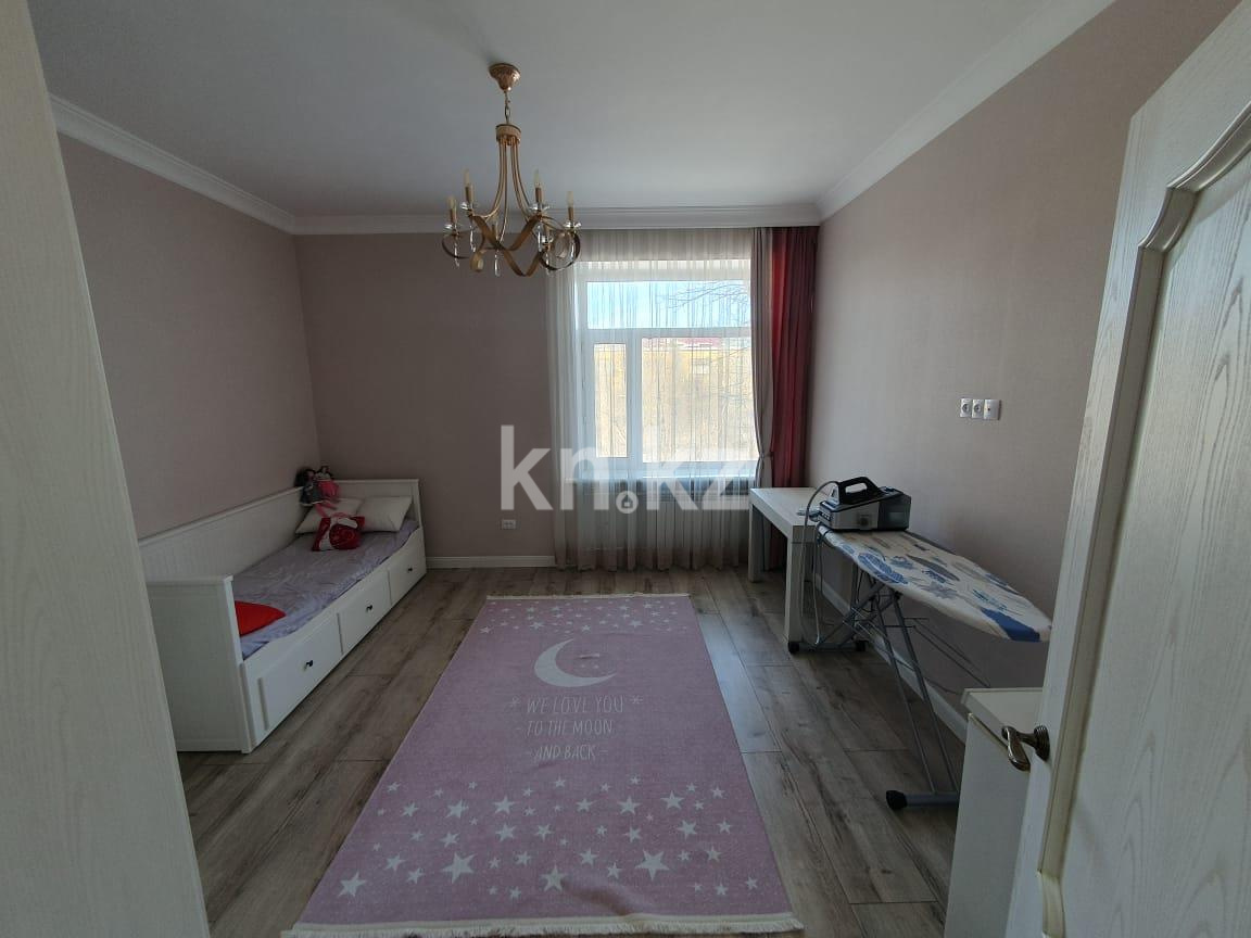 Продажа 4-комнатной квартиры, 140 м² в Караганде - фото 7
