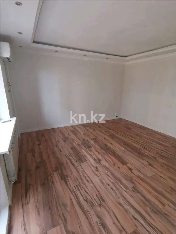 Продажа 2-комнатной квартиры, 52 м², ул. Язева, дом  8 в Караганде - фото 2