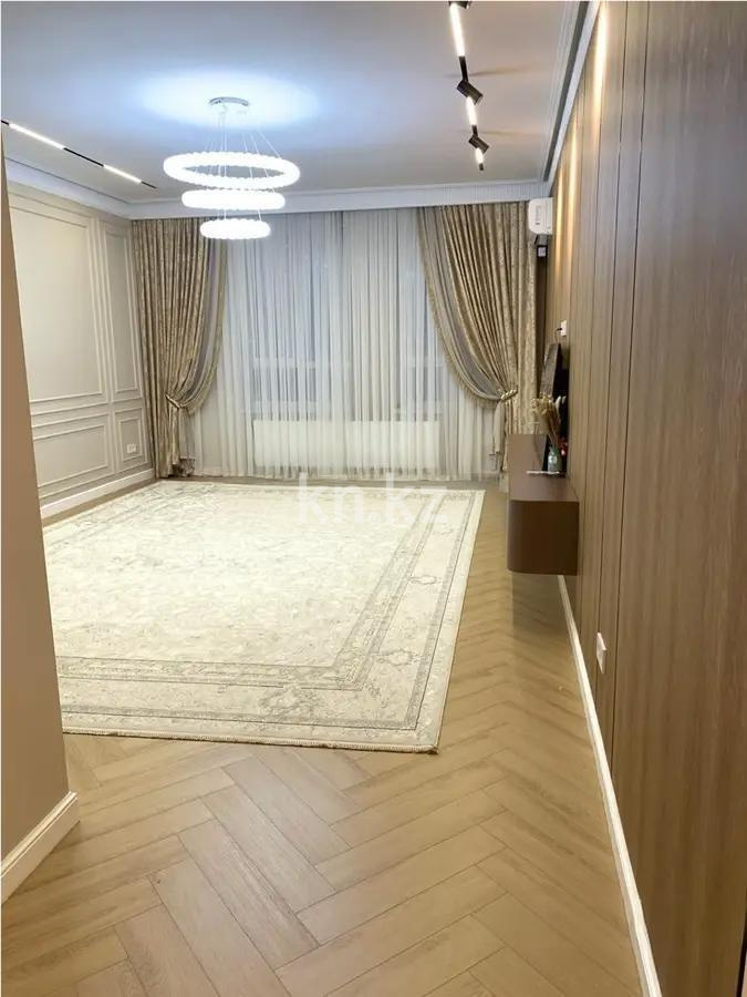 Продажа 2-комнатной квартиры, 87 м² в Алматы