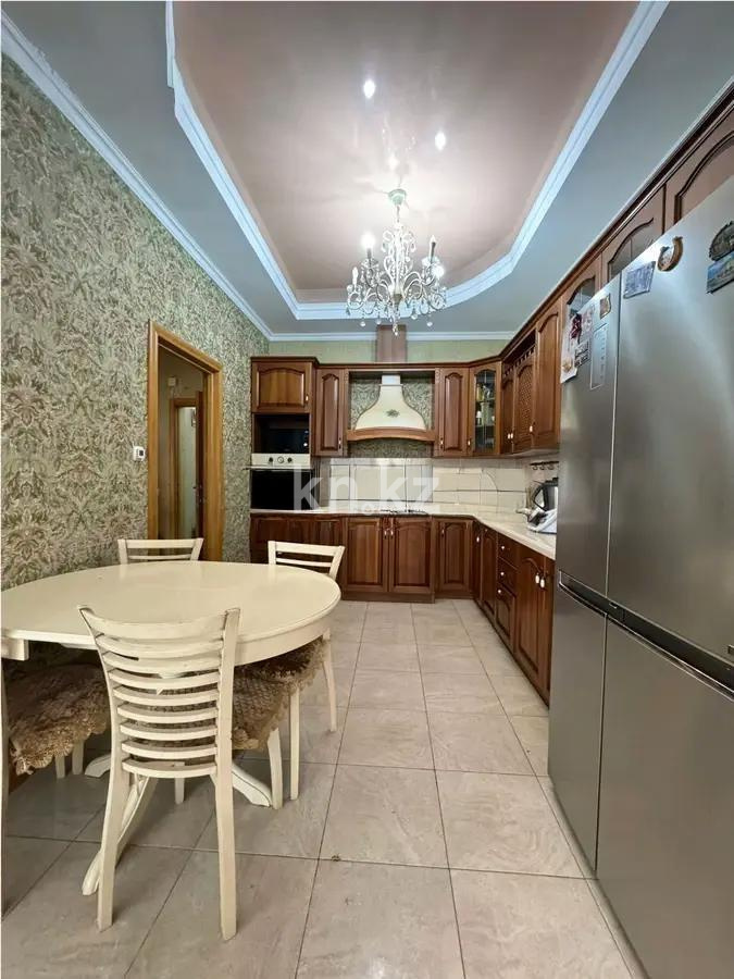 Продажа 3-комнатной квартиры, 140 м², ул. Кенесары, дом  42 в Астане - фото 4