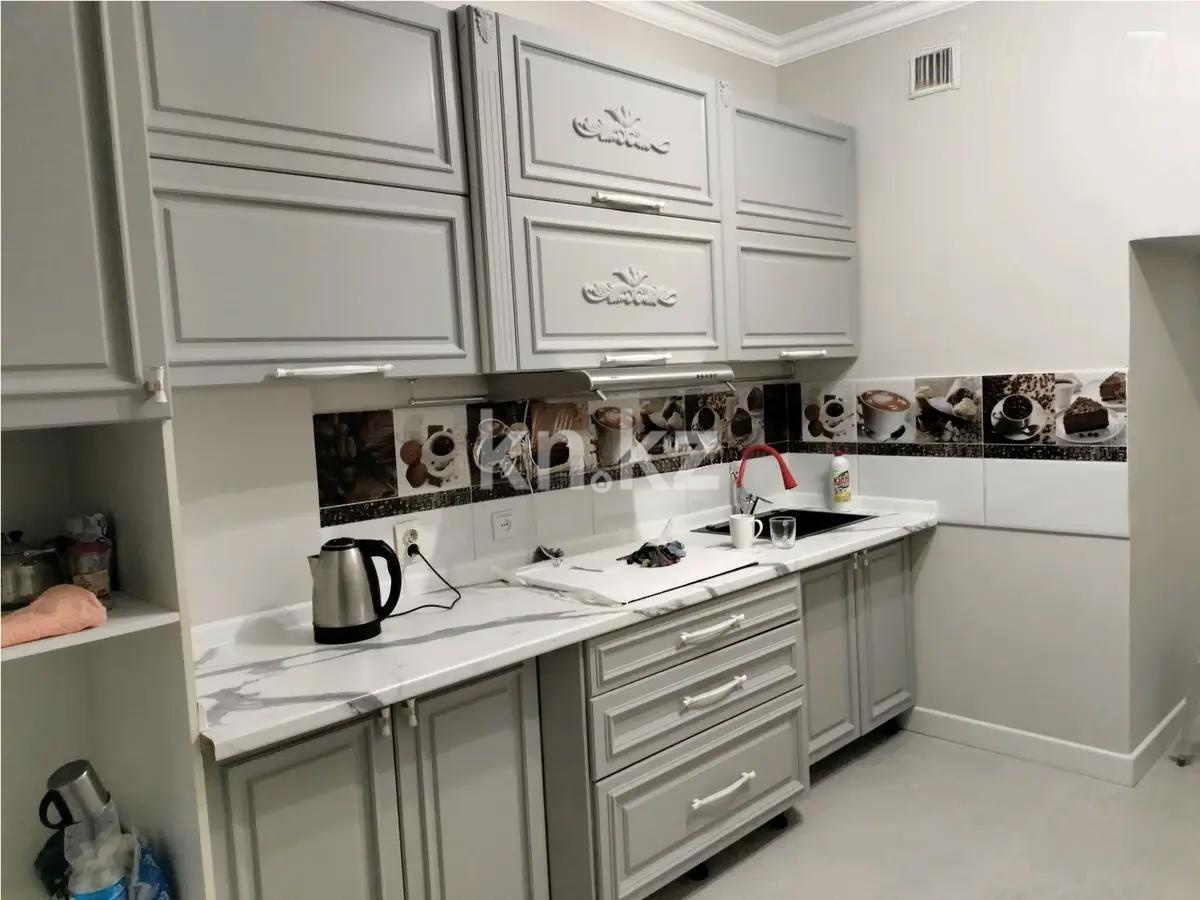 Продажа 4-комнатной квартиры, 153 м², ул. Кенесары, дом  8 в Астане - фото 4
