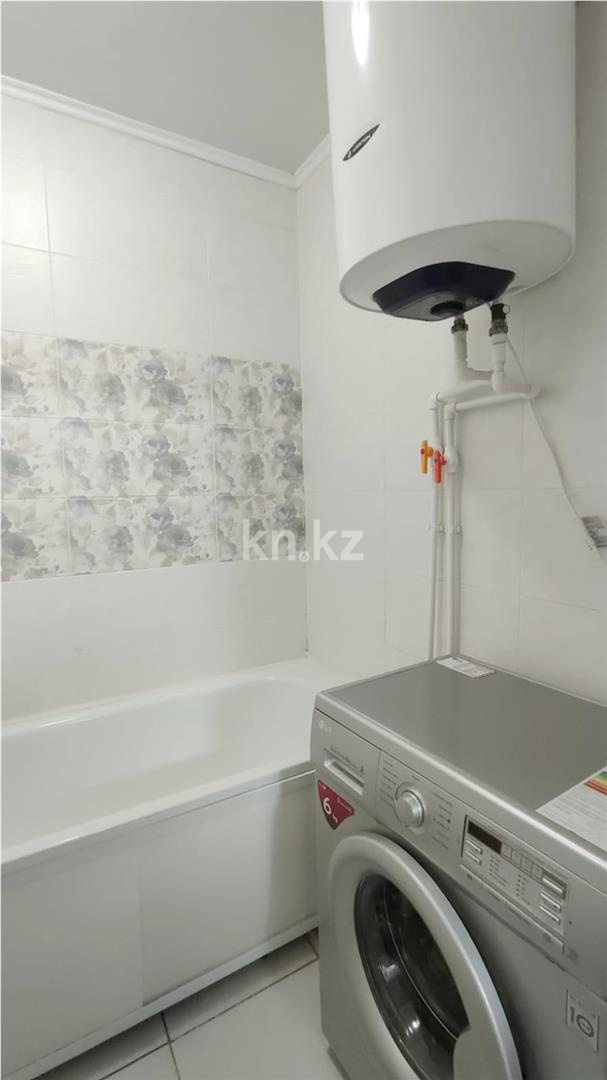 Продажа 3-комнатной квартиры, 72 м², мкр. Восток-3 в Караганде - фото 14