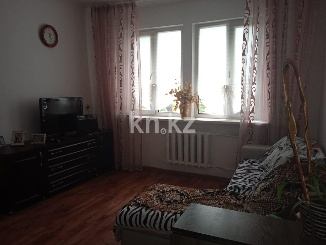 Продажа 3-комнатной квартиры, 63 м², ул. Баженова, дом  158 в Караганде