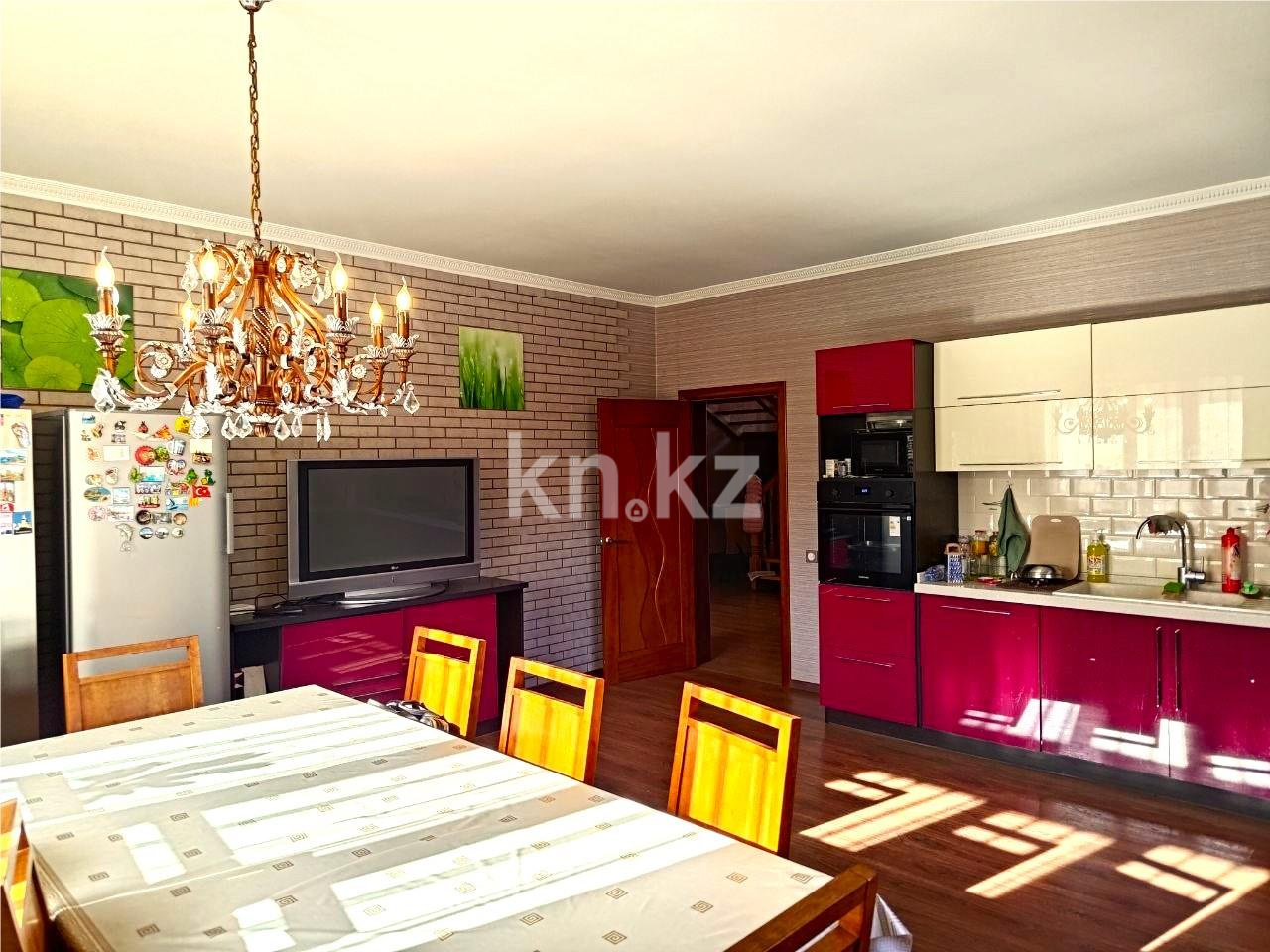 Продажа 7-комнатного дома, 260 м² в Караганде - фото 19