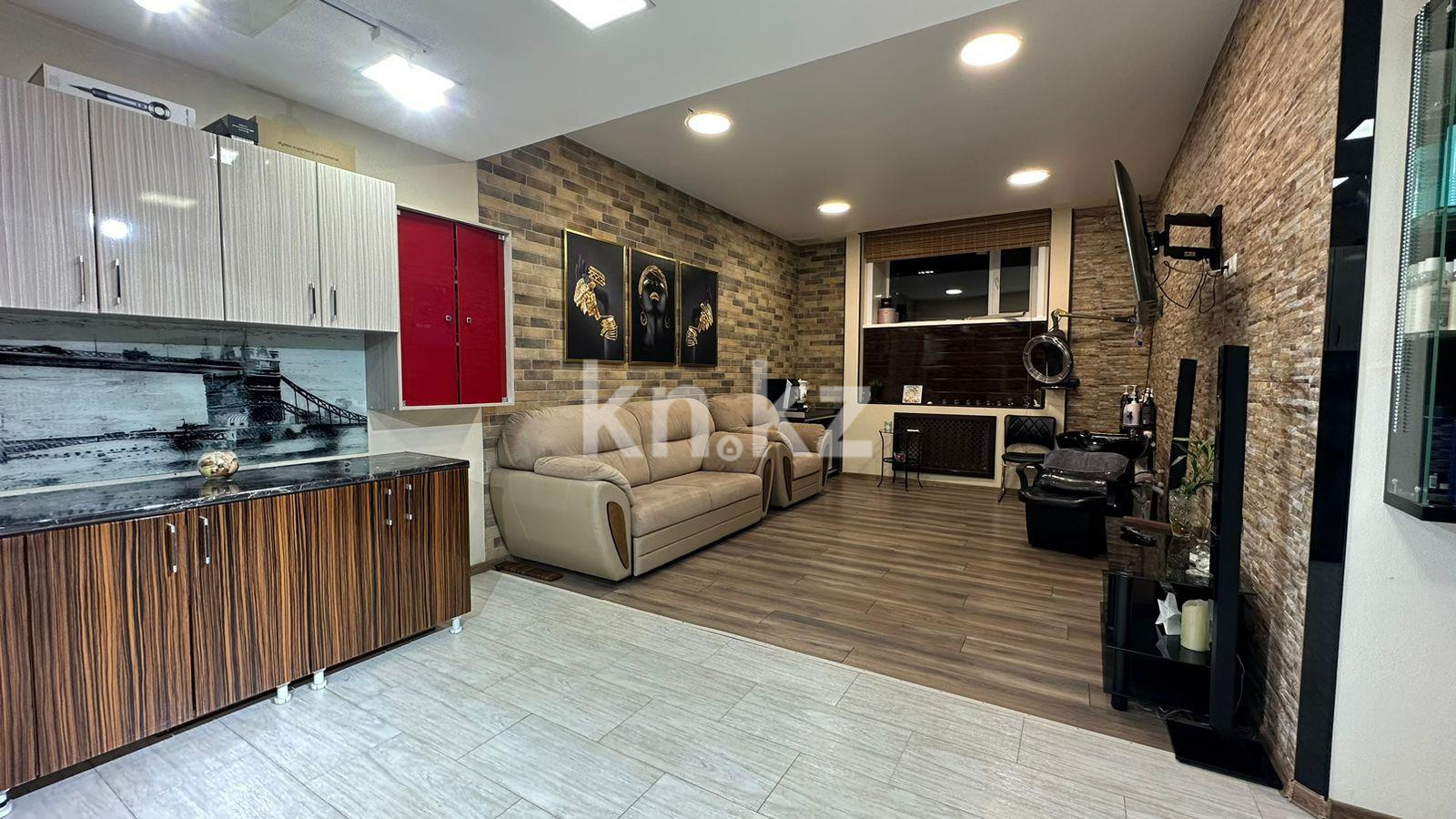 Продажа 5-комнатной квартиры, 160 м², мкр. Алтын Арка в Караганде - фото 14