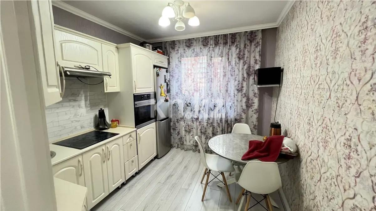 Продажа 4-комнатной квартиры, 80 м², мкр-н Степной-3, дом  3/2 в Караганде - фото 5