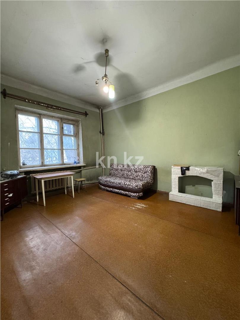 Продажа 3-комнатной квартиры, 74 м², ул. Жамбыла в Караганде - фото 2