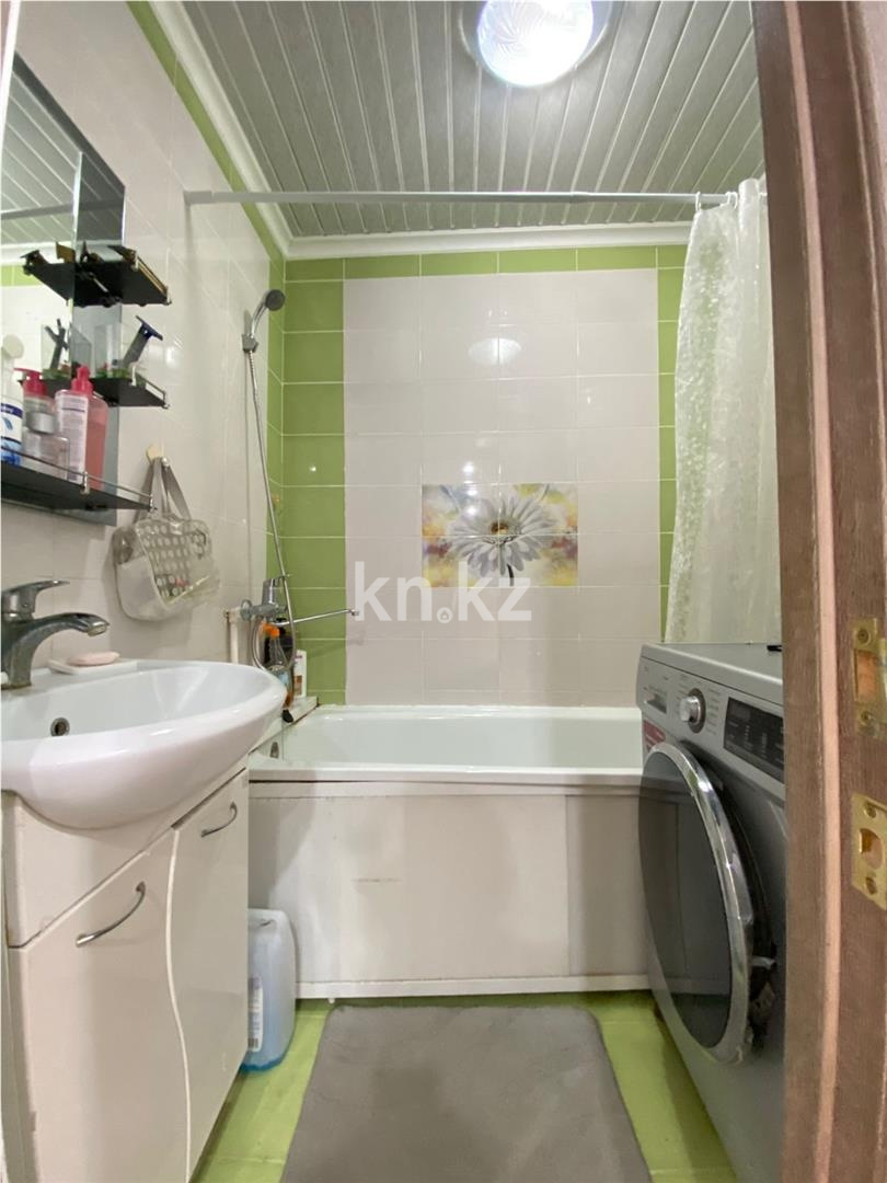 Продажа 3-комнатной квартиры, 64 м² в Караганде - фото 11