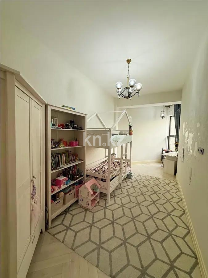 Продажа 3-комнатной квартиры, 104 м², ул. Кажымукана, дом  59 в Алматы - фото 2