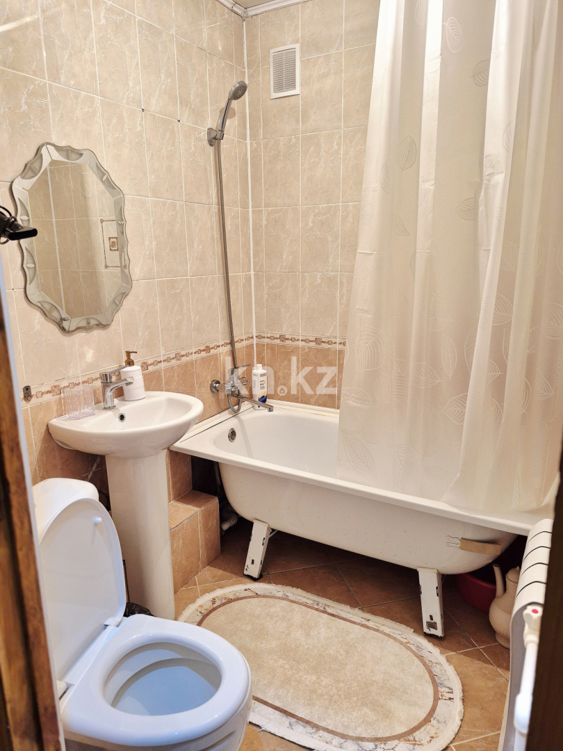 Аренда 1-комнатной квартиры посуточно, 33 м², ул. Мажита Жунисова, дом  179 в Уральске - фото 9