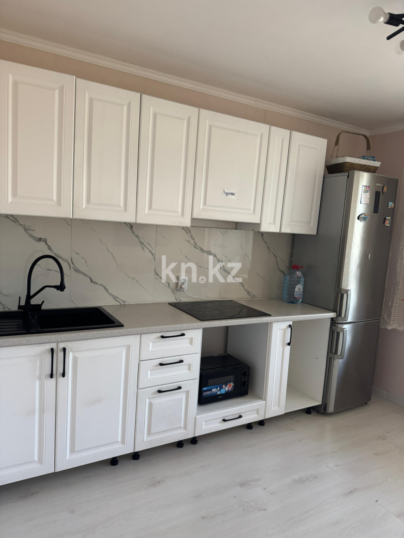 Аренда 1-комнатной квартиры, 35 м² в Астане