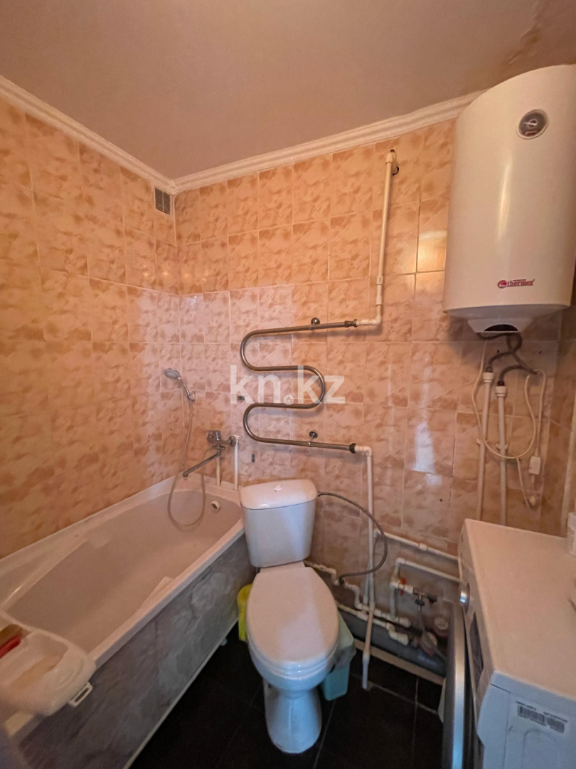 Продажа 2-комнатной квартиры, 48 м², ул. Муканова, дом  12/2 в Караганде - фото 4