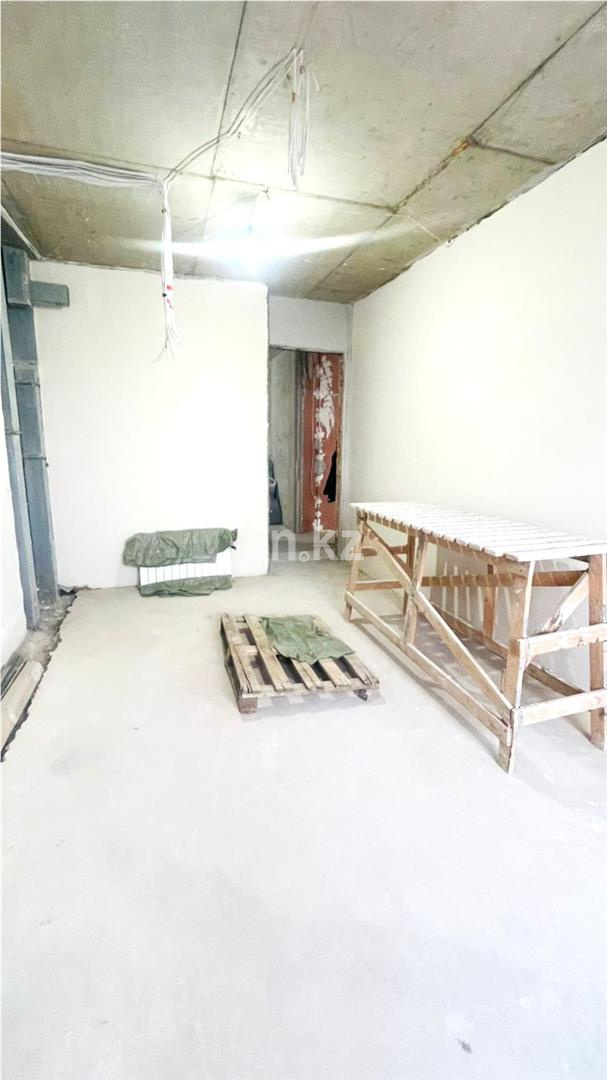 Продажа 3-комнатной квартиры, 82 м², пр. Строителей в Караганде - фото 8