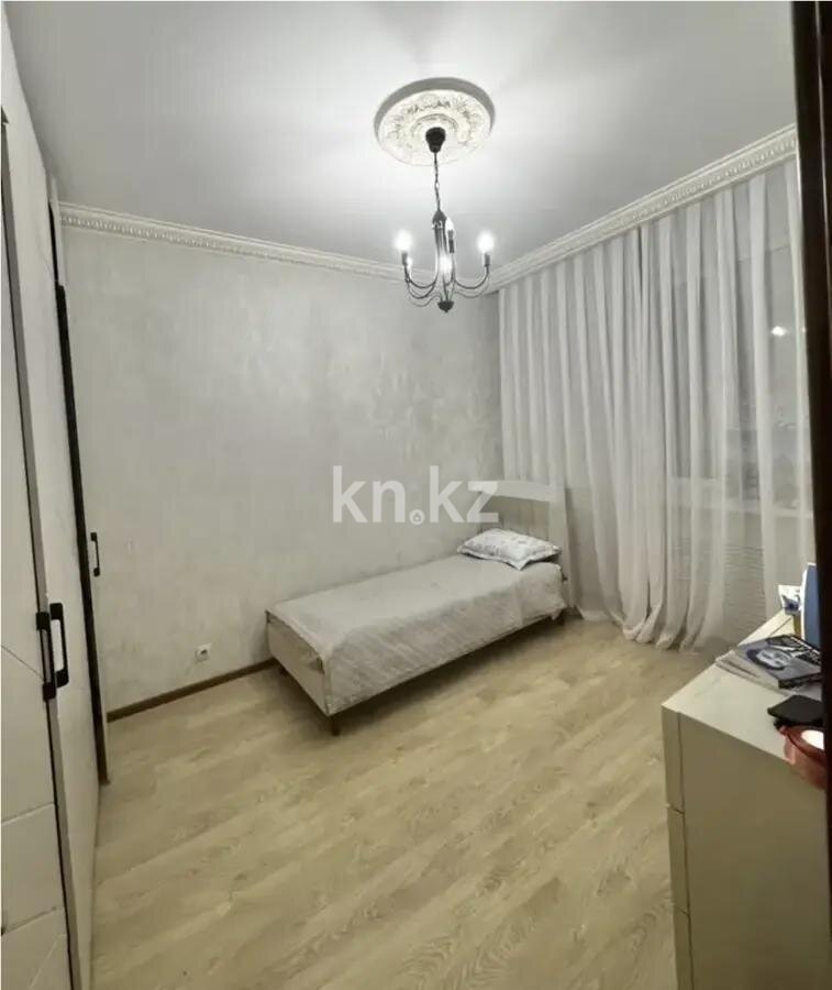 Продажа 4-комнатной квартиры, 160 м² в Астане - фото 2
