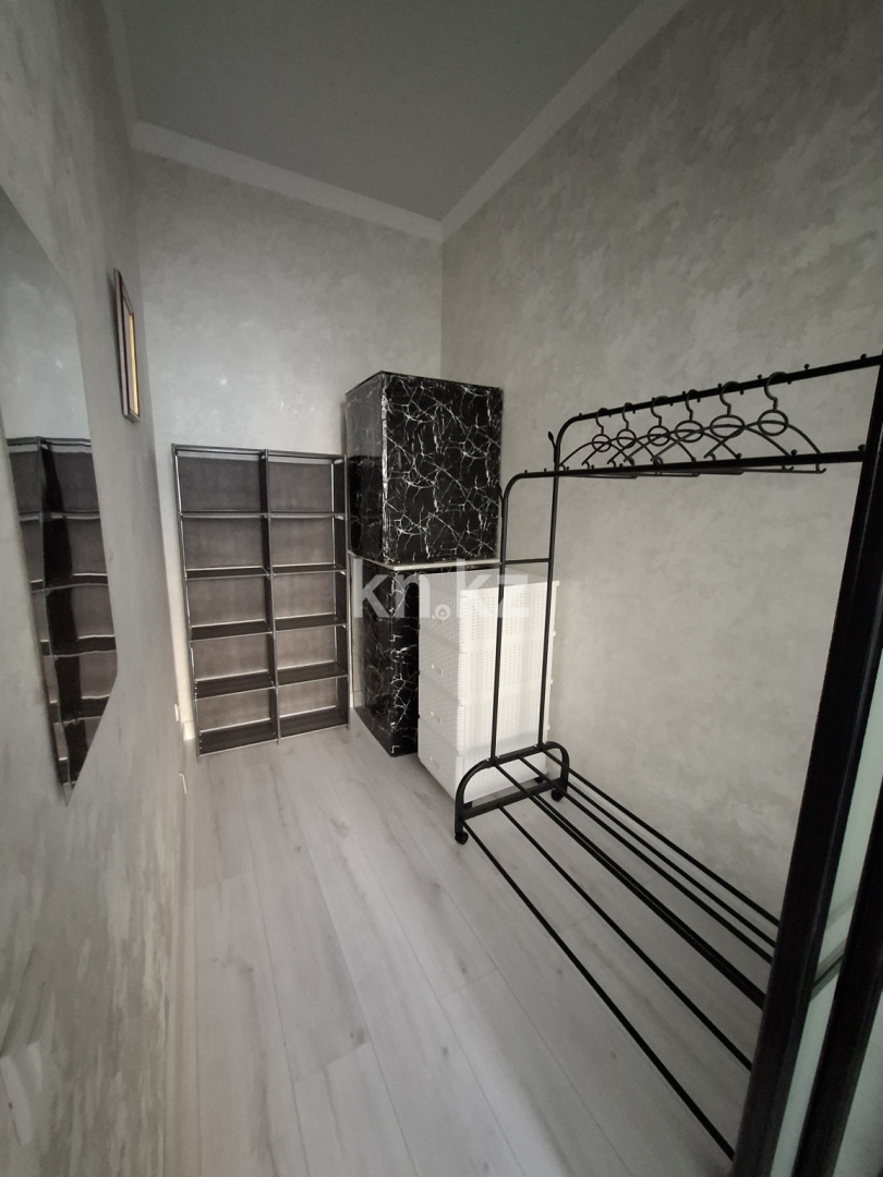 Продажа 1-комнатной квартиры, 38.6 м², Раимбека, дом  348/1 - ул. Емцова в Алматы - фото 4