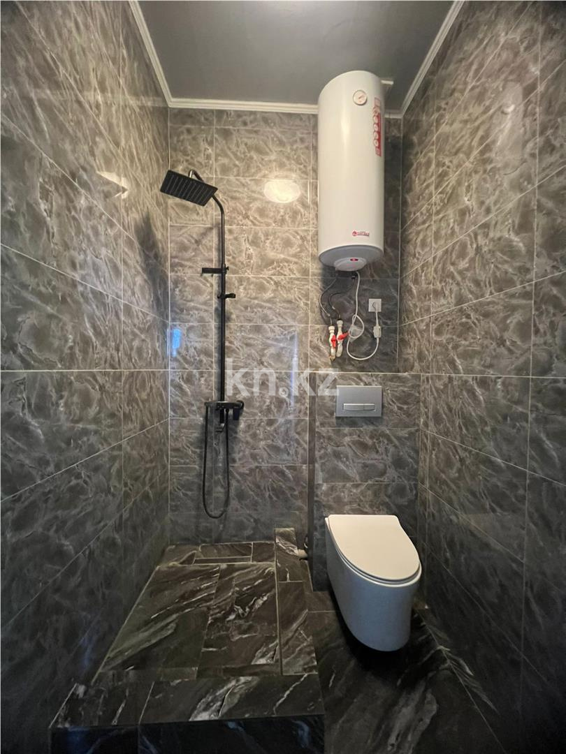 Продажа 4-комнатного дома, 107 м², ул. Муканова в Караганде - фото 13