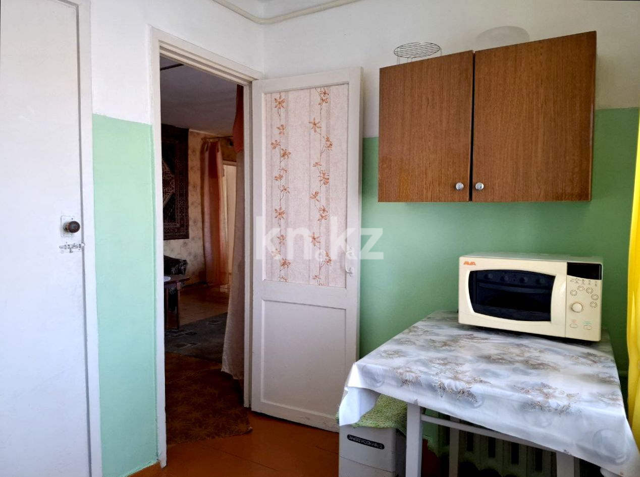 Продажа 3-комнатной квартиры, 57 м², пр. Назарбаева, дом  34 в Усть-Каменогорске - фото 8