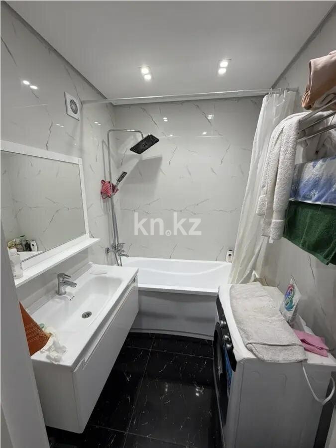 Продажа 3-комнатной квартиры, 70 м² в Алматы - фото 3