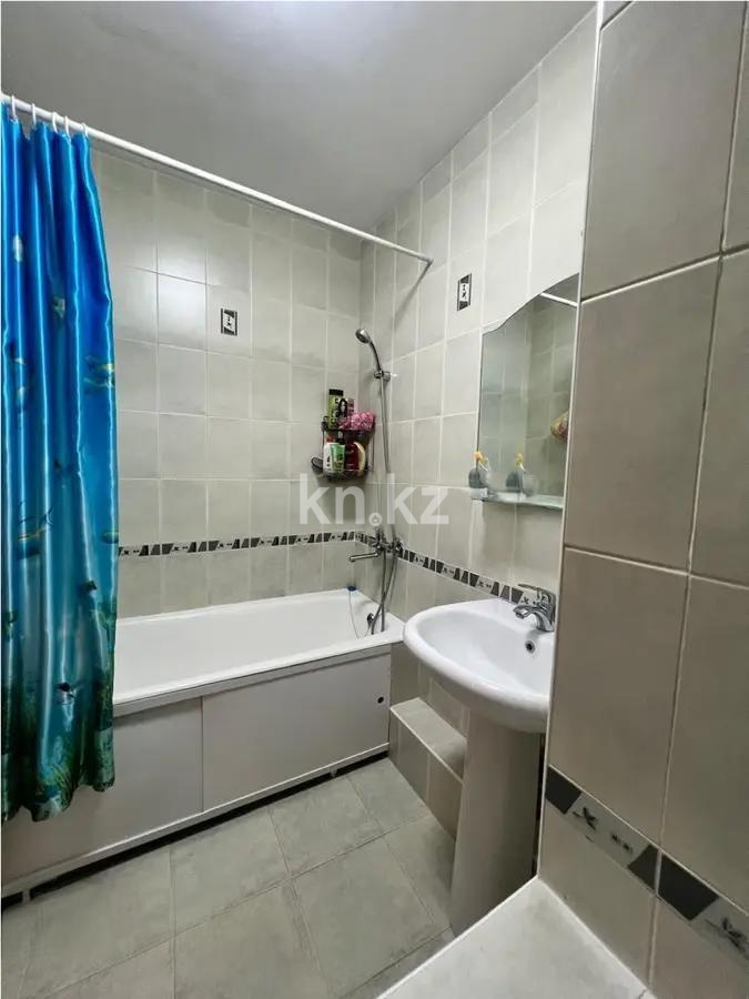 Продажа 2-комнатной квартиры, 52 м², ул. Язева, дом  10 в Караганде - фото 5