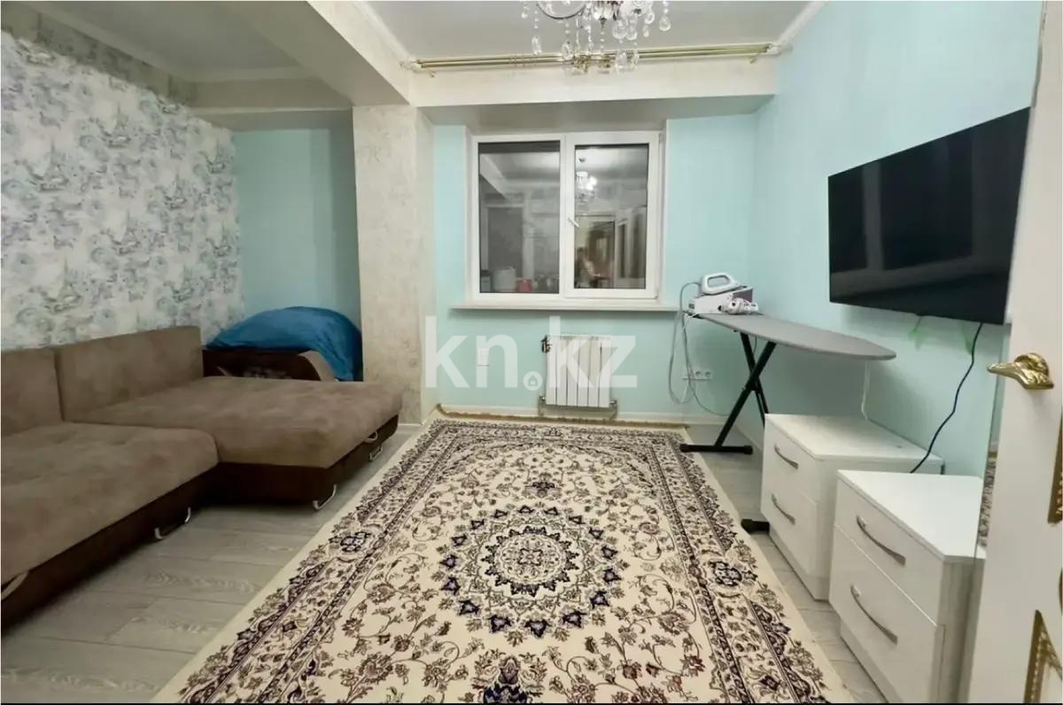Продажа 3-комнатной квартиры, 110 м², мкр. Аксай-5, дом  3б в Алматы - фото 2