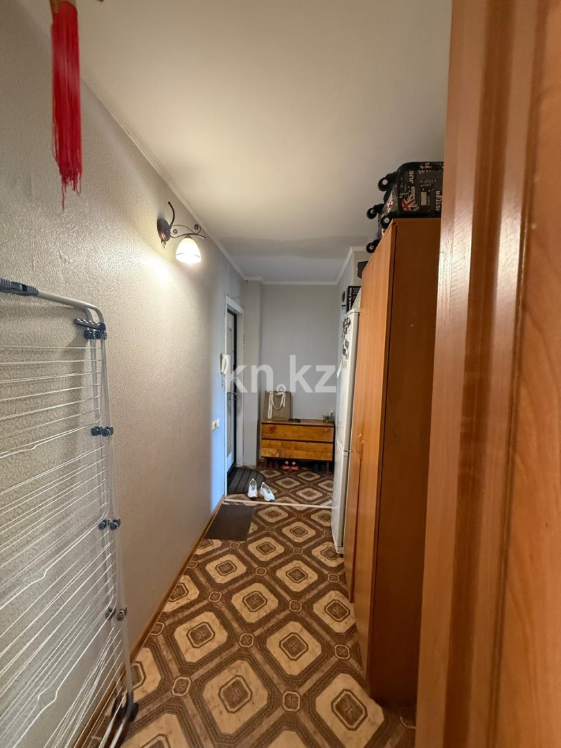 Продажа 3-комнатной квартиры, 56 м², пр. Назарбаева, дом  76 в Караганде - фото 5